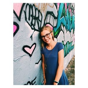 Meet your Posher, Sarah